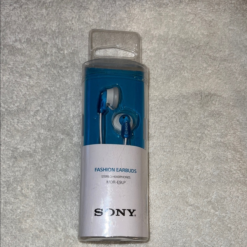 Sony Fashion Earbuds in Blue and White